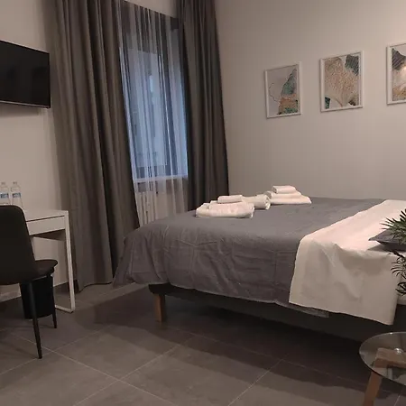 招待所 Residenza Via Verdi 帕爾馬