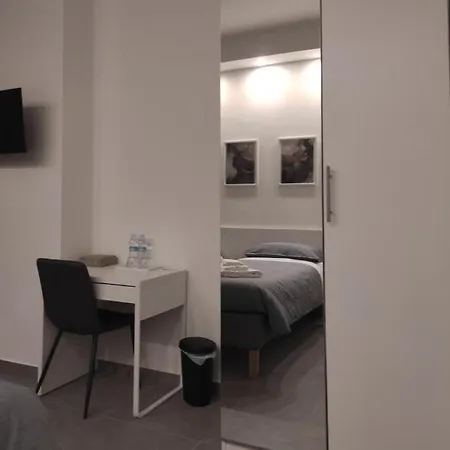 Residenza Via Verdi 招待所 帕爾馬