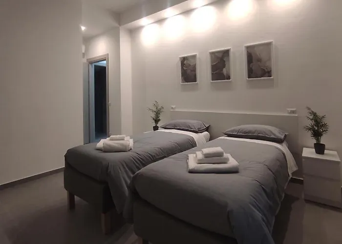 Residenza Via Verdi 招待所 帕爾馬